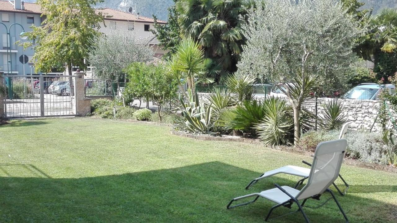 Villa Citrus Riva del Garda Exteriör bild