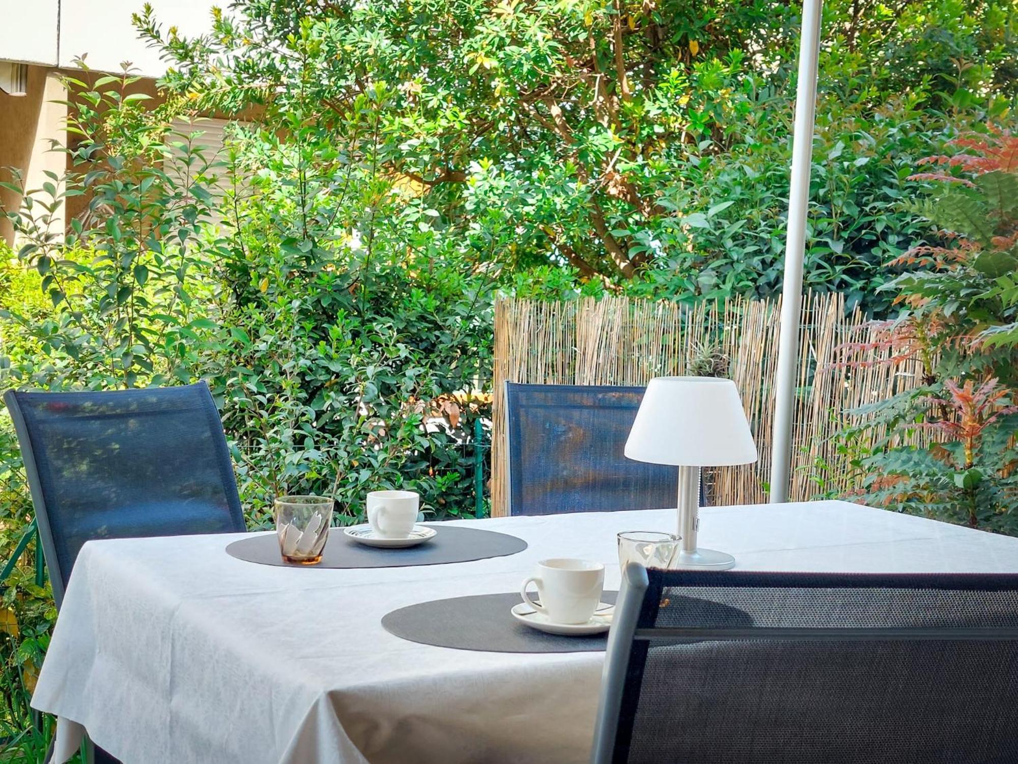 Villa Citrus Riva del Garda Exteriör bild